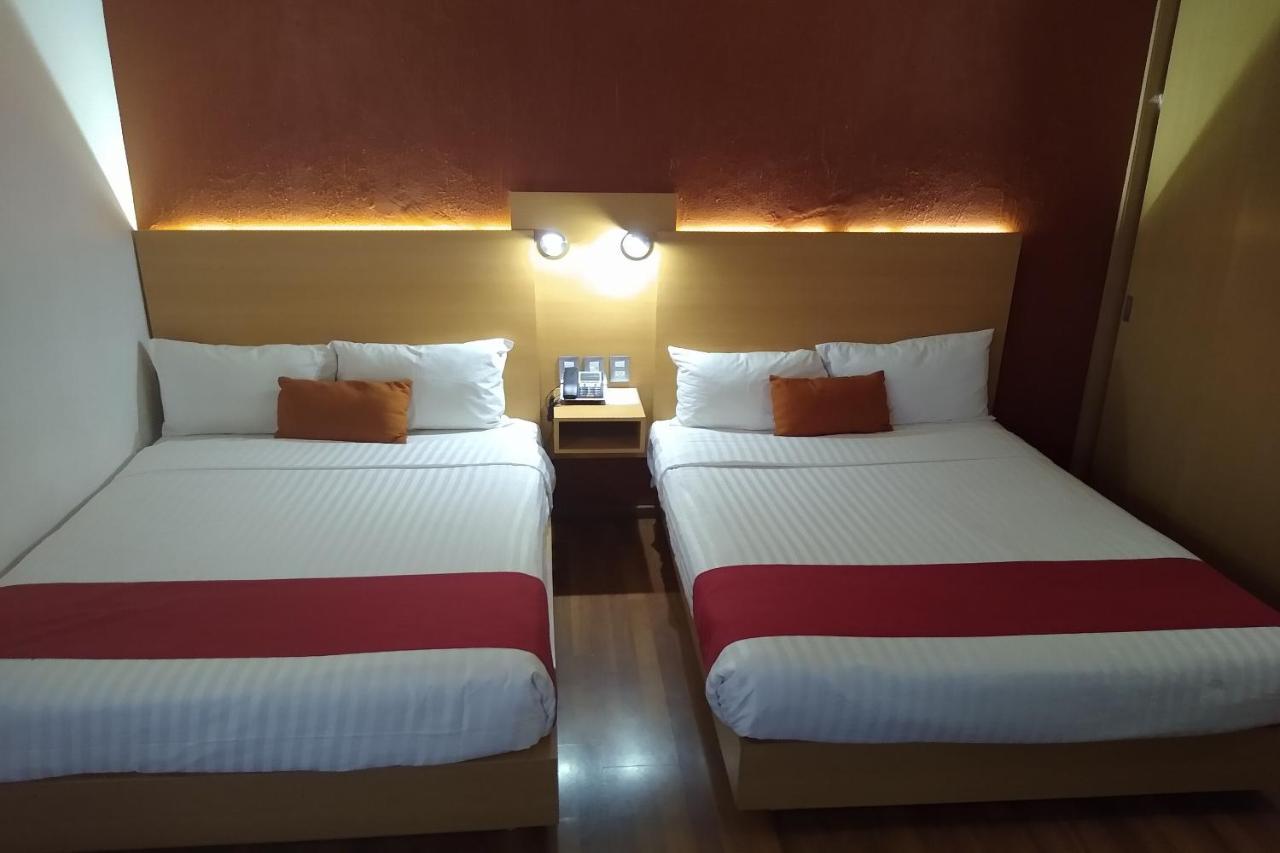 Hotel Villa Del Sol Expo Guadalajara Kültér fotó