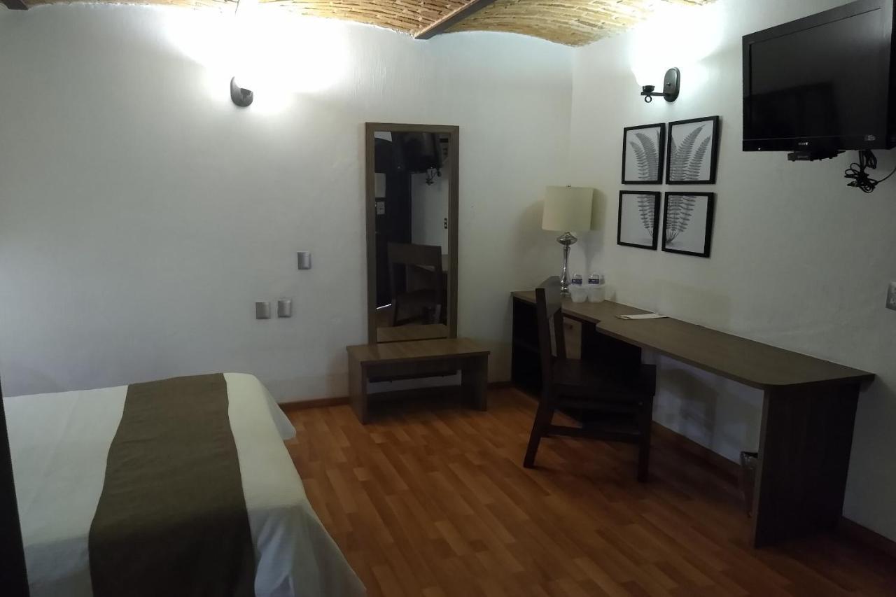 Hotel Villa Del Sol Expo Guadalajara Kültér fotó