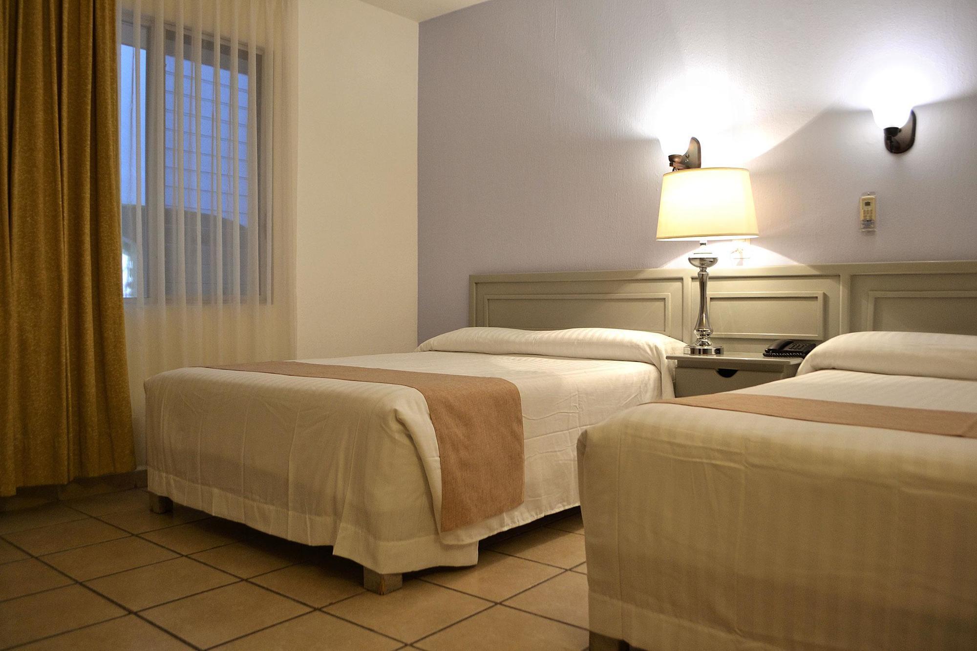Hotel Villa Del Sol Expo Guadalajara Kültér fotó
