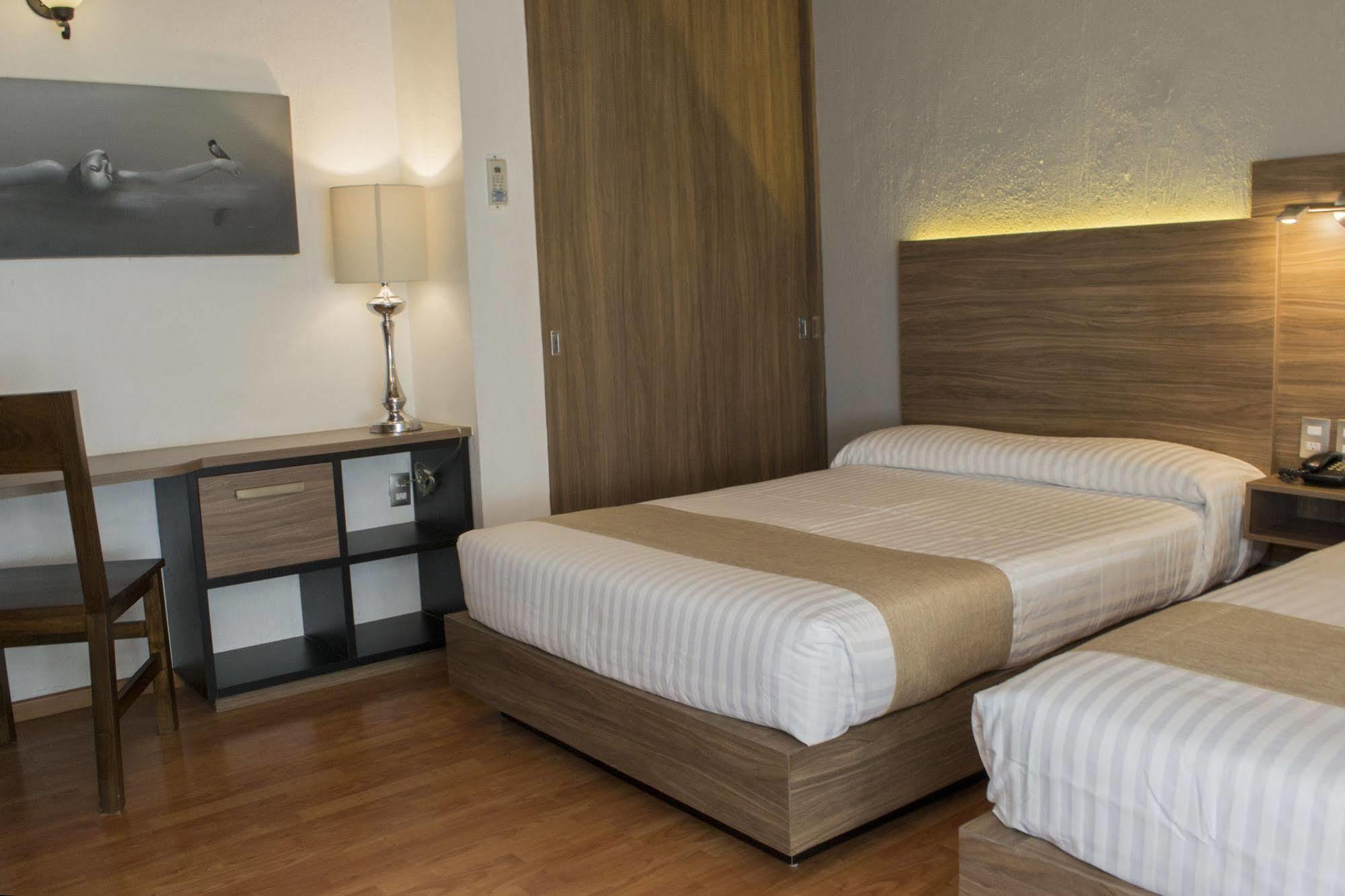 Hotel Villa Del Sol Expo Guadalajara Kültér fotó