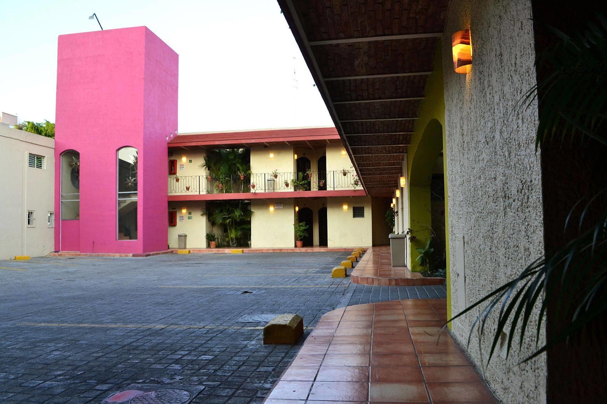 Hotel Villa Del Sol Expo Guadalajara Kültér fotó