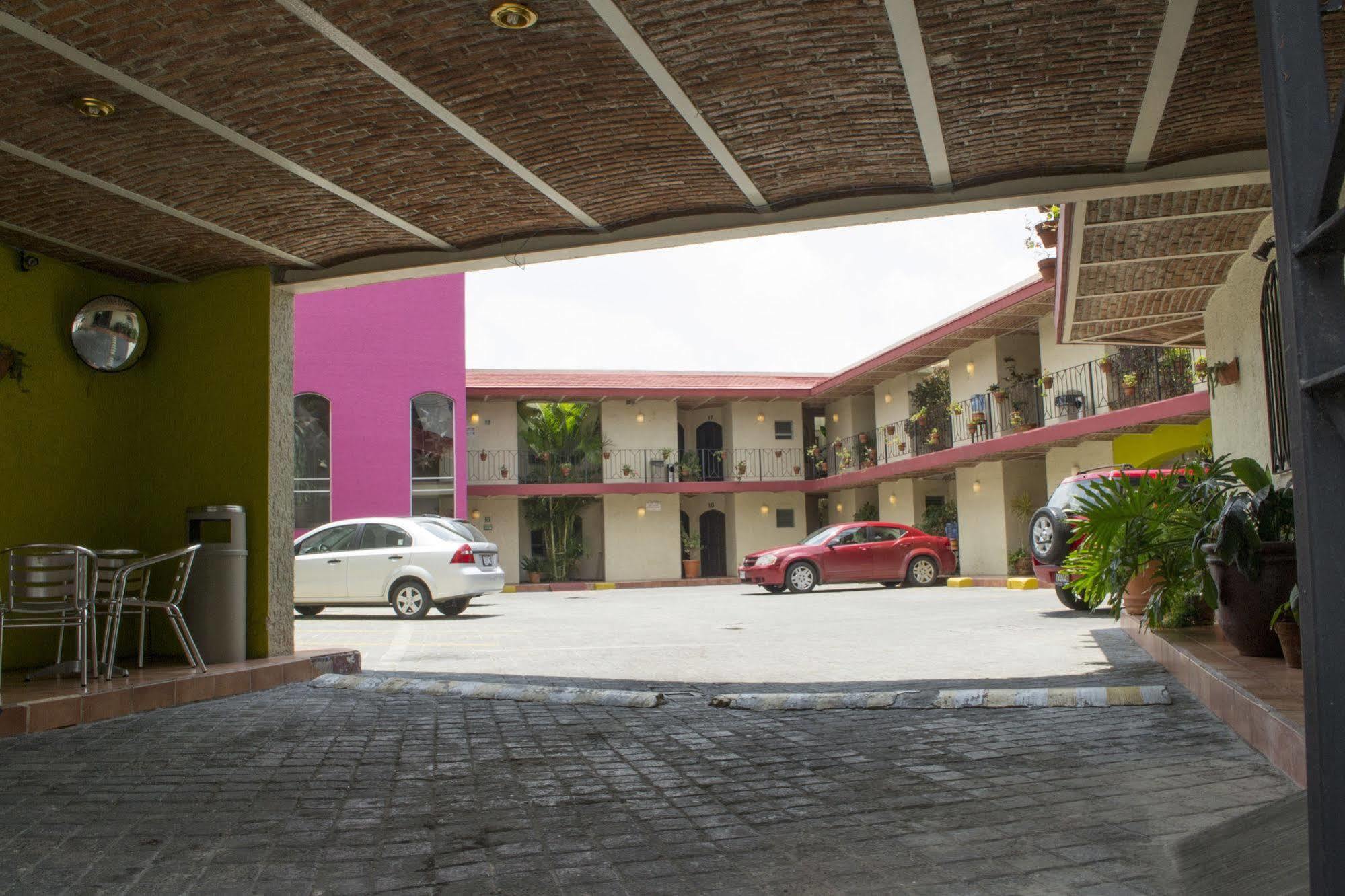 Hotel Villa Del Sol Expo Guadalajara Kültér fotó