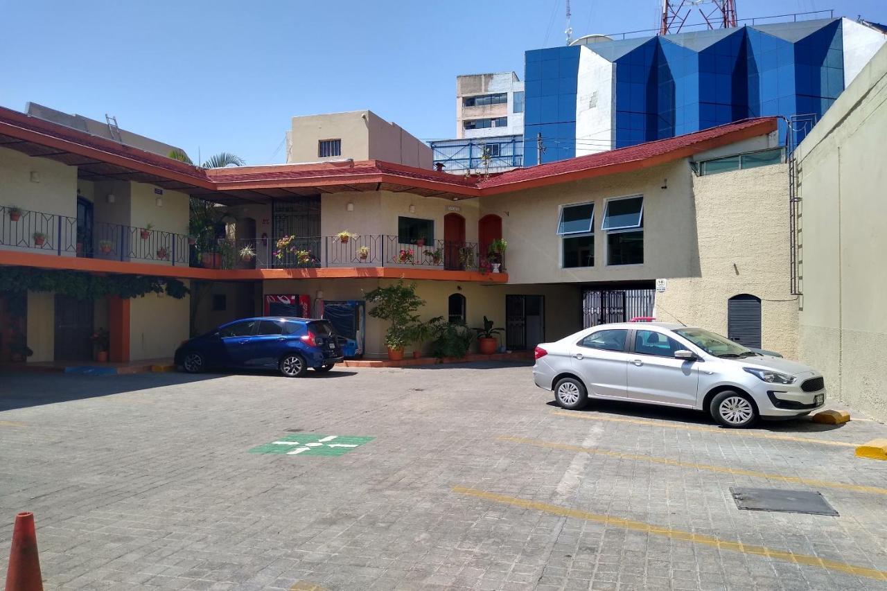 Hotel Villa Del Sol Expo Guadalajara Kültér fotó