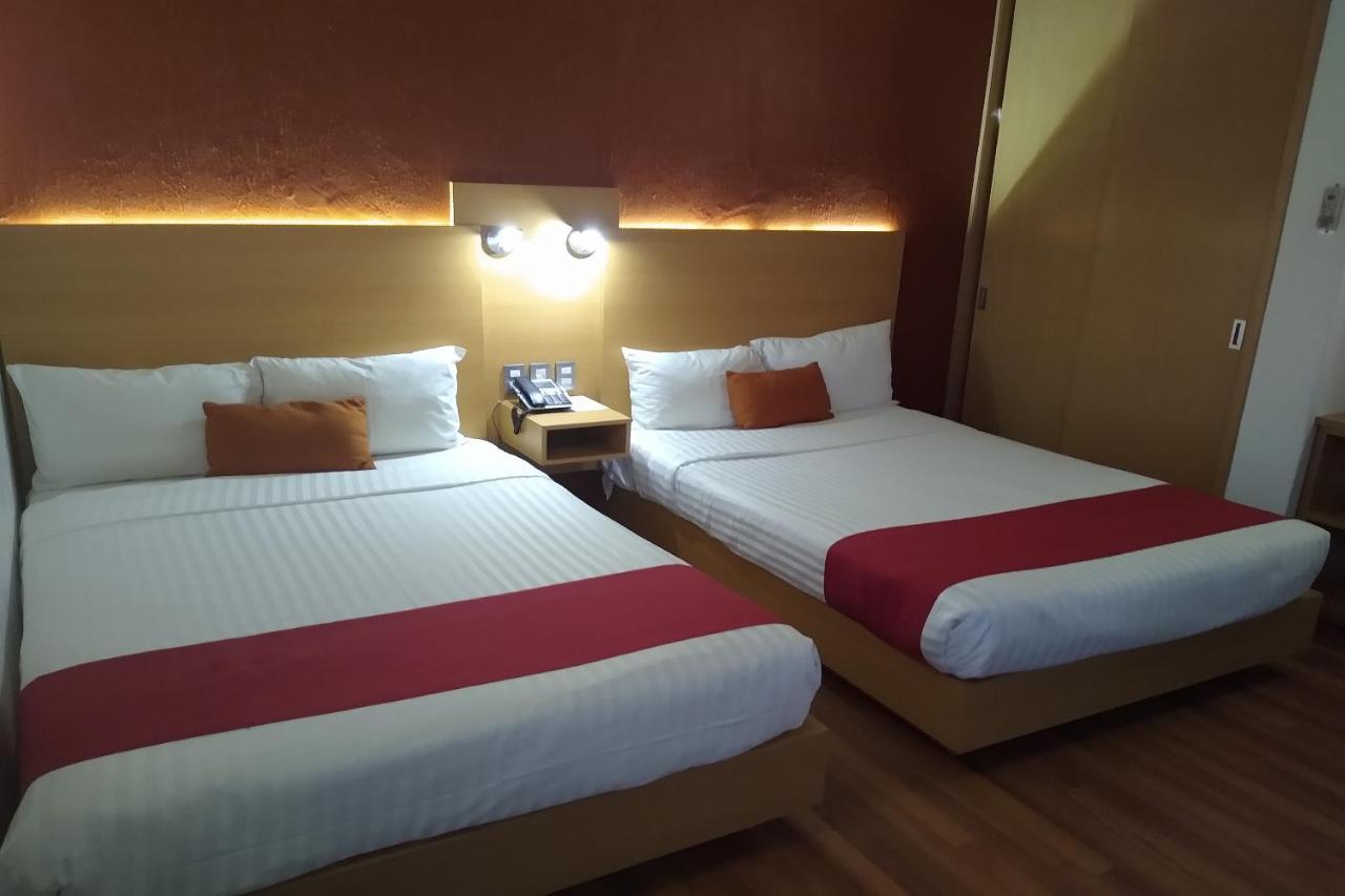 Hotel Villa Del Sol Expo Guadalajara Kültér fotó