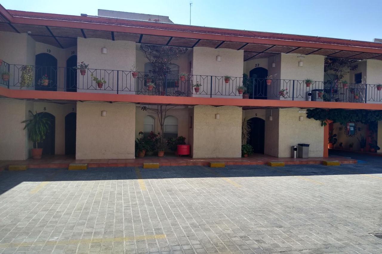 Hotel Villa Del Sol Expo Guadalajara Kültér fotó